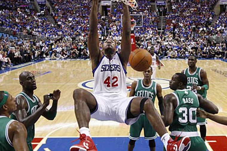 "Coach trusted me with some minutes and I gave it my all," Elton Brand said. (Ron Cortes/Staff Photographer)