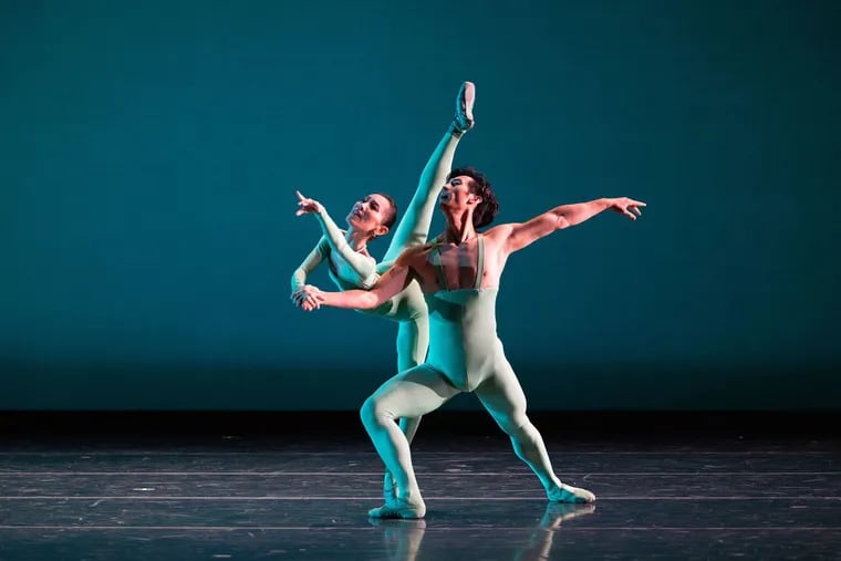 Philadelphia Ballet dancers Yuka Iseda (left) and Zecheng Liang in Juliano Nunes' "PS."