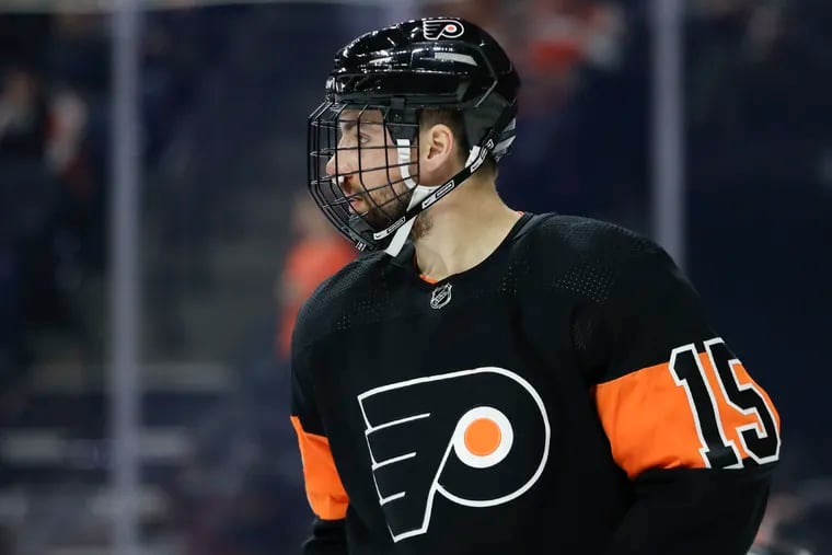 Flyers defenseman Matt Niskanen had two assists and played a solid game Friday in a 6-1 win over the Detroit Red Wings.