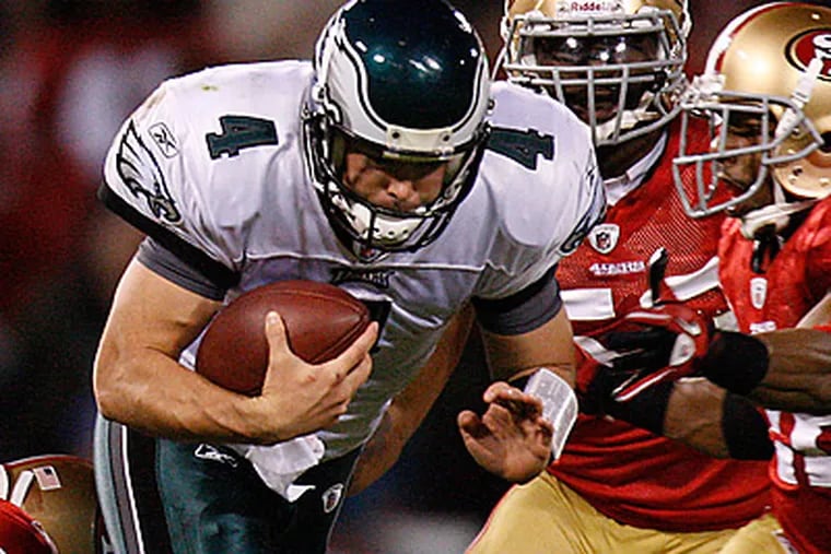 Kevin Kolb completed four passes of 20 yards or longer in the Eagles' win over the 49ers. (David Maialetti/Staff Photographer)
