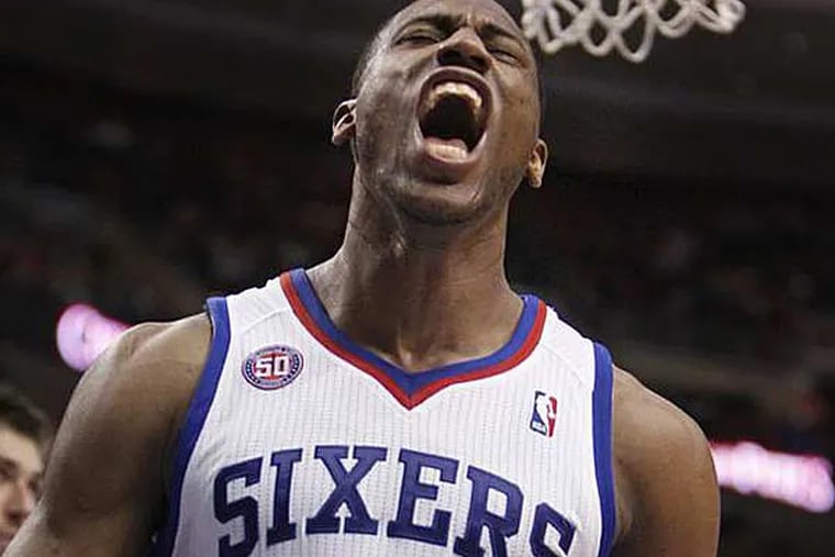 Thaddeus Young screams after making a block late in fourth quarter. (Ron Cortes/Staff Photographer)