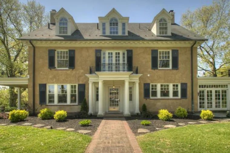 This Wyomissing home, where Taylor Swift lived until 2004, is on the market for $799,500.