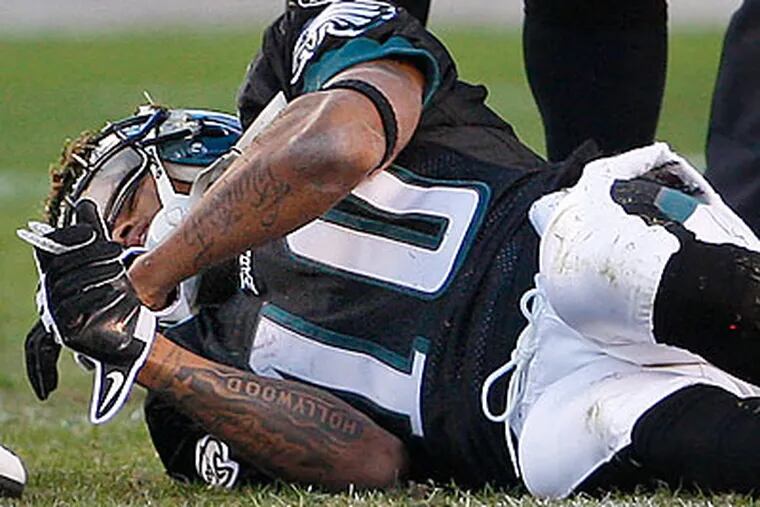 DeSean Jackson suffered a concussion after taking a hard hit in the third quarter. (Ron Cortes/Staff Photographer)