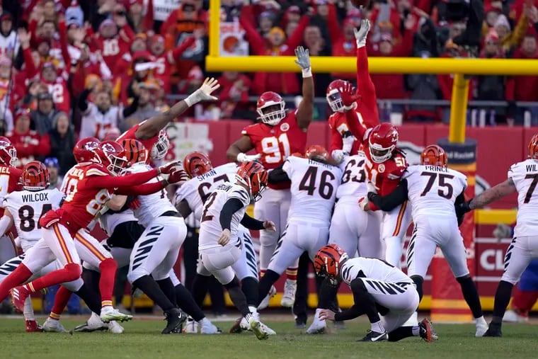 Chiefs fall to Bengals in overtime, 27-24, as Cincinnati punches