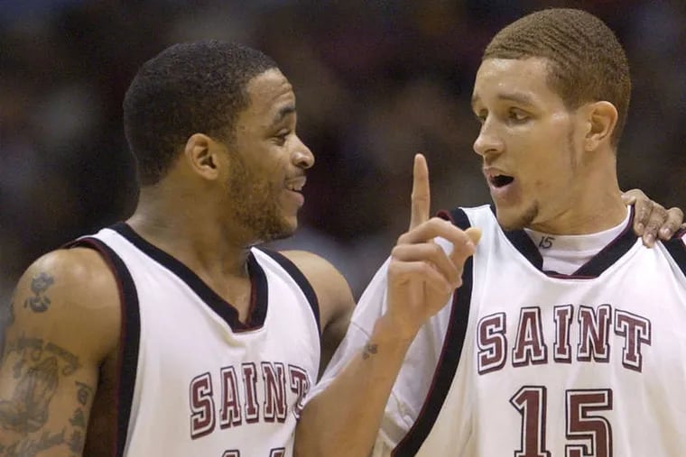 Hawks greats Jameer Nelson (left) and Delonte West led St. Joseph's on a magical run in 2004.