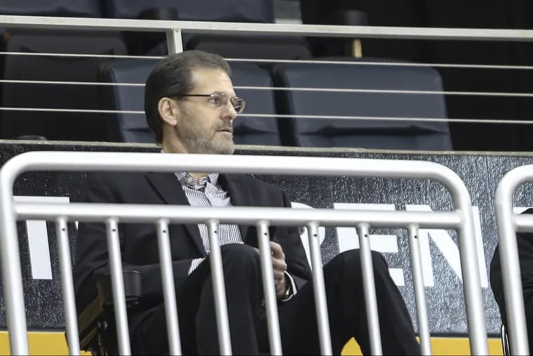 Ron Hextall during his time as the Philadelphia Flyers' general manager.