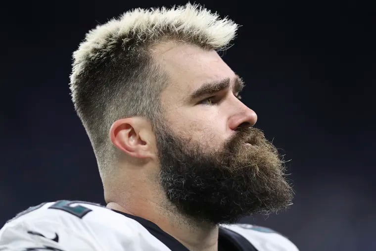 Eagles center Jason Kelce looks up during the fourth quarter against Detroit Lions on Sunday, October 31, 2021 in Detroit.
