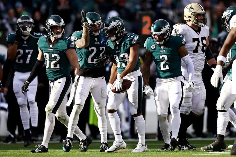 NFL Week 18 lines: Eagles open as huge favorites over Giants with