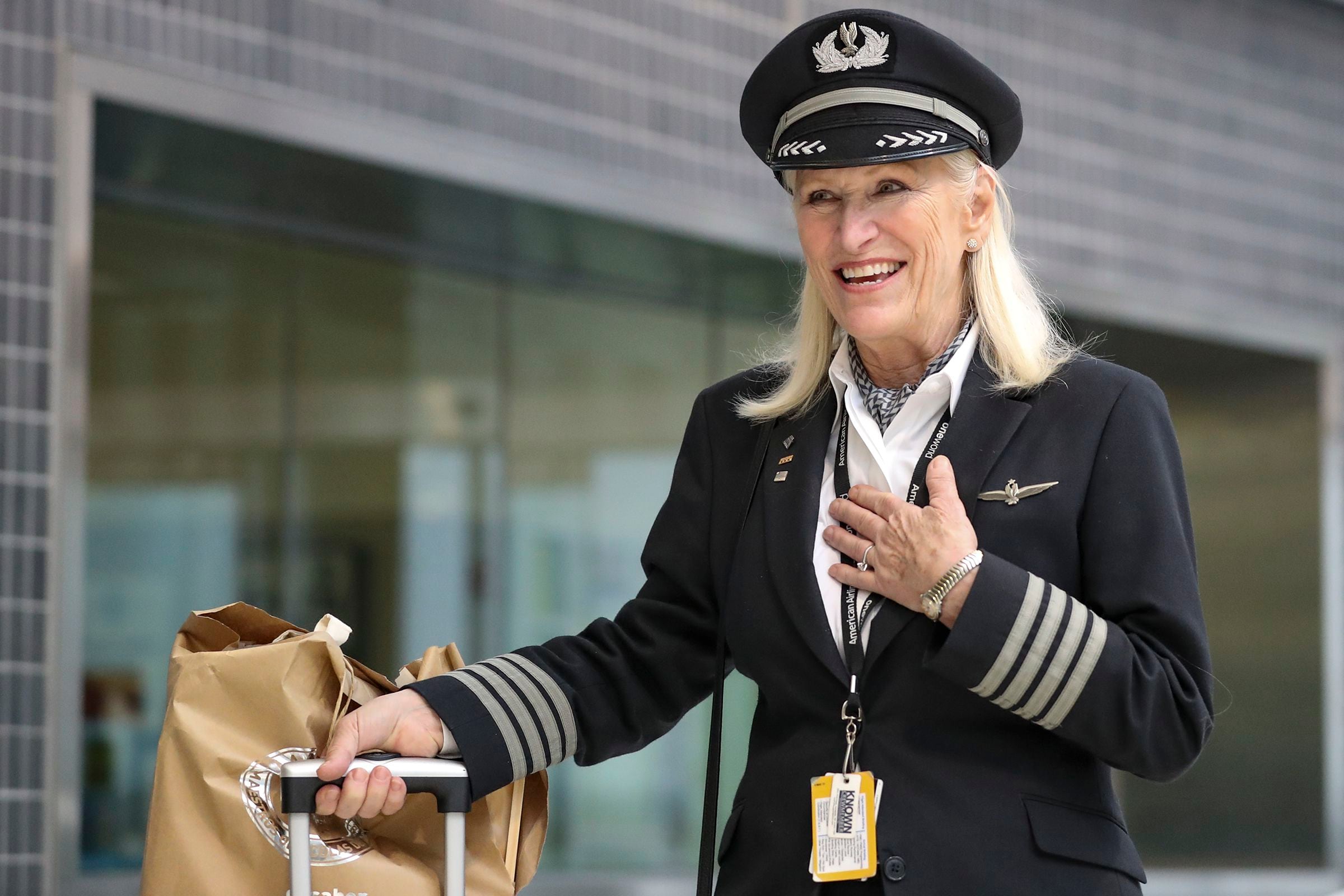 After 39 years and more than 30,000 hours in the air, a pioneering female  pilot retires