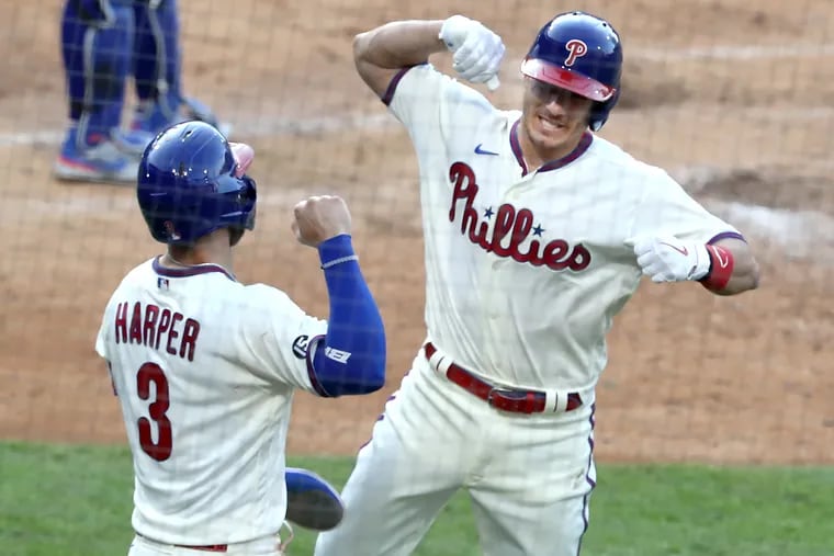 J.T. Realmuto homers Phillies over Mets, who passed over him this offseason