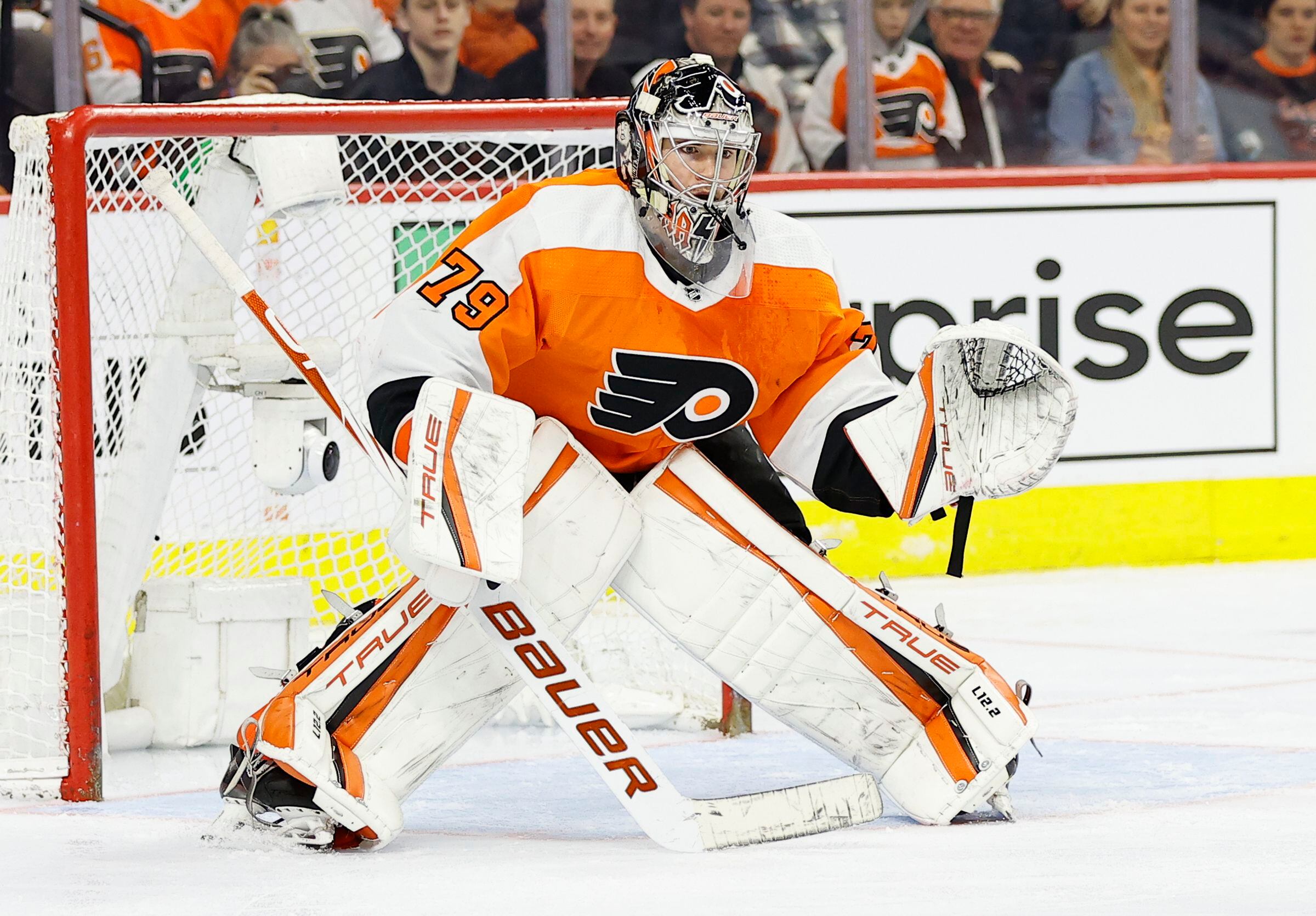 Flyers goalie Carter Hart to be reunited with autistic boy who