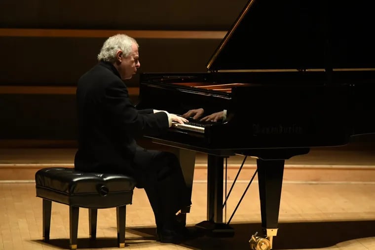 András Schiff playing Saturday night at the Kimmel Center’s Perelman Theater.