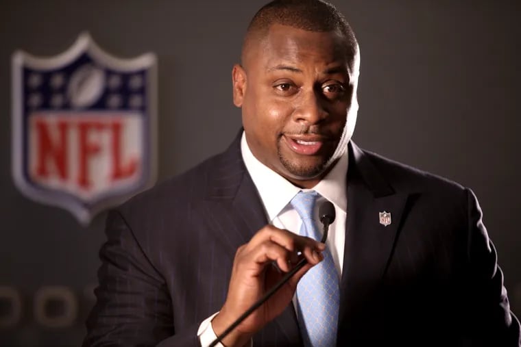 Troy Vincent, former All-Pro Eagles defensive back and current NFL executive, will be inducted into the Philadelphia Sports Hall of Fame on Thursday.