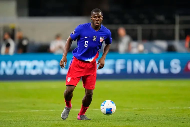 Yunus Musah on the ball for the U.S. men's soccer team during the Concacaf Nations League semifinals in March.