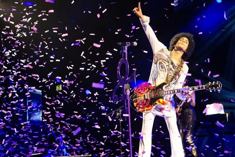 Prince still kicks it live.