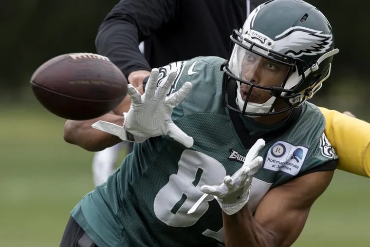 Eagles wide receiver Jordan Matthews catches a pass during OTAs May 23, 2017.