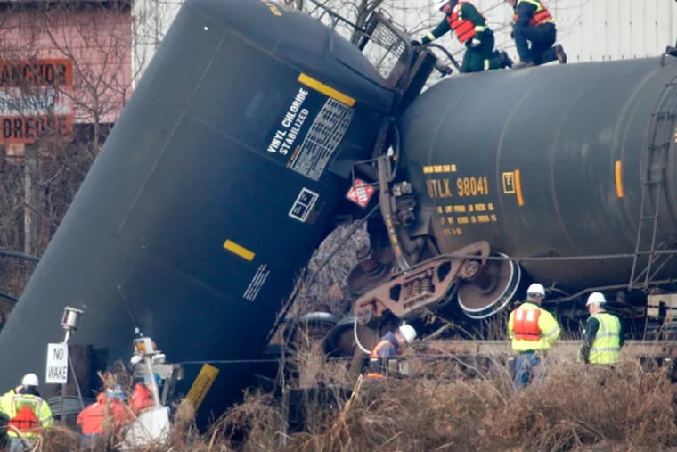 The derailment occurred more than two years ago when a freight train attempted to cross the aging, swing-style bridge - which had a number of previous issues - against a red light. (ALEJANDRO A. ALVAREZ/STAFF PHOTOGRAPHER)