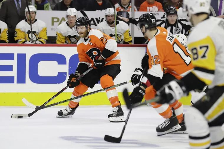 Claude Giroux had an incredible regular season for the Flyers, but couldn’t get it going against Pittsburgh in the first round of the Stanley Cup playoffs.