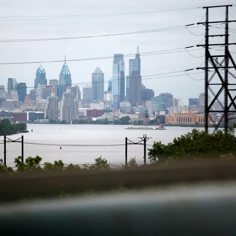 A view of the Delaware River and the Philadelphia skyline from the Tacony Palmyra Bridge.