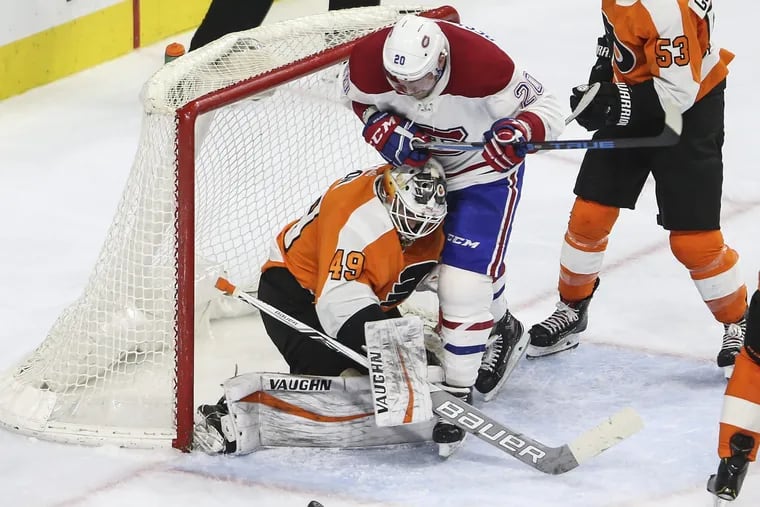 Flyers goalie Alex Lyon makes a save against Montreal last season. He will be sidelined for four weeks.