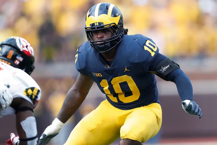 Devin Bush just edges out Devin White for best linebacker in the draft.
