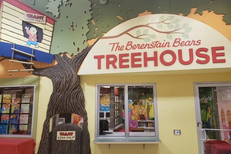 The first Berenstain Bears Treehouse was unveiled at the GIANT Food Stores's flagship store located in Camp Hill, Pa.