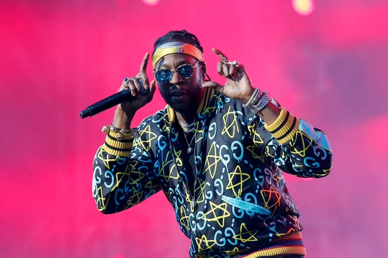 2 Chainz of ColleGrove performs on the Rocky Stage during the 2016 Made In America music festival along the Benjamin Franklin Parkway on Saturday, September 3, 2016.  YONG KIM / Staff Photographer