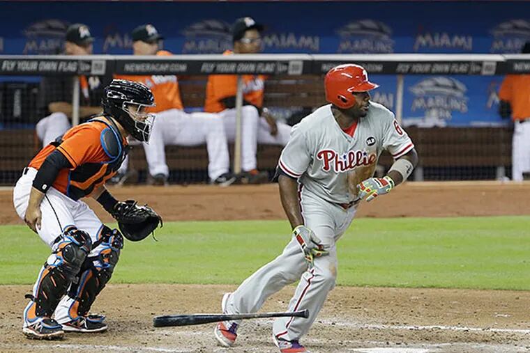 Ryan Howard heads to first base after hitting an RBI single in the seventh inning. ASSOCIATED PRESS