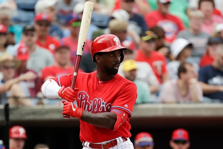 Veteran left fielder Andrew McCutchen will put his surgically repaired left knee to the test when the Phillies report to spring training next week.