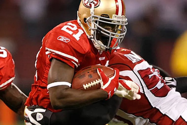 49ers running back Frank Gore could cause trouble for the Eagles' defense. (Paul Sakuma/AP)