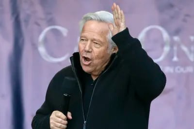 Robert Kraft, Jeffrey Epstein, Donald Trump and a day of reckoning for