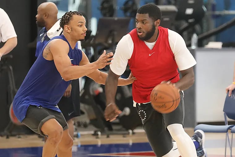 76ers Pre-Draft Workouts at the 76ers Training Complex in Camden, NJ Ñ Justin Robinson (left) and Eric Paschall are at during the workout
06-08-2019  AKIRA SUWA / For The Inquirer.