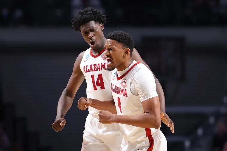 After crushing its first two NCAA Tournament opponents by a combined 43 points, Alabama is now the consensus favorite to win the 2022-23 national championship. The Crimson Tide have never won a national title in men’s basketball. (Photo by Kevin C. Cox/Getty Images)