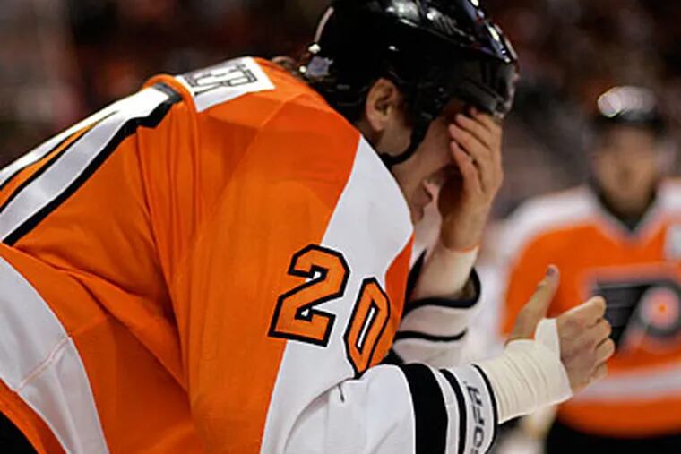 Chris Pronger is one of the many in the NHL that have joined the Concussion Club. (Ron Cortes/Staff file photo)