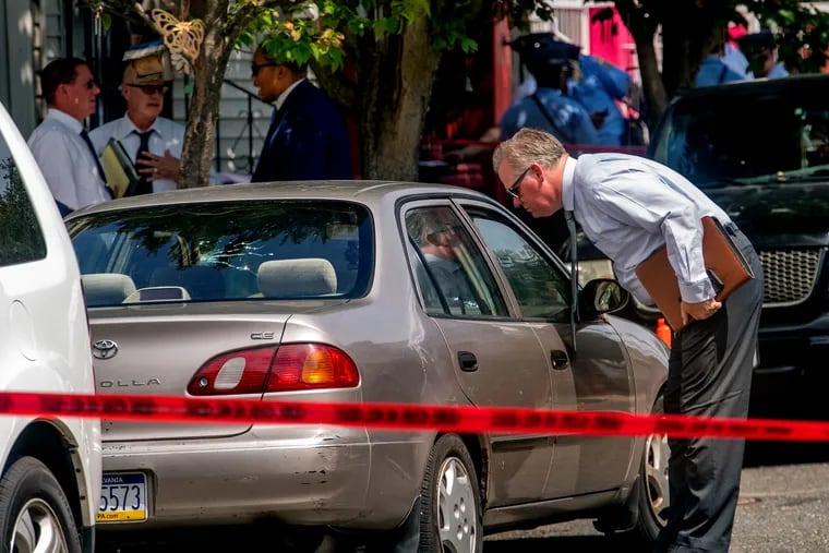 The scene on the 100 block of East Willard Street in Kensington, where a Philadelphia Police officer fatally shot a man.