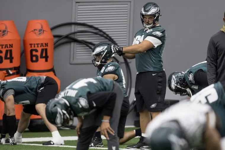 Eagles offensive lineman Stefen Wisniewski during stretching exercises December 14, 2017, as the Eagles practice for Sunday’s game against the New York Giants.