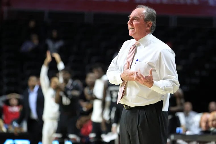Coach Fran Dunphy’s team came out flat against Houston.