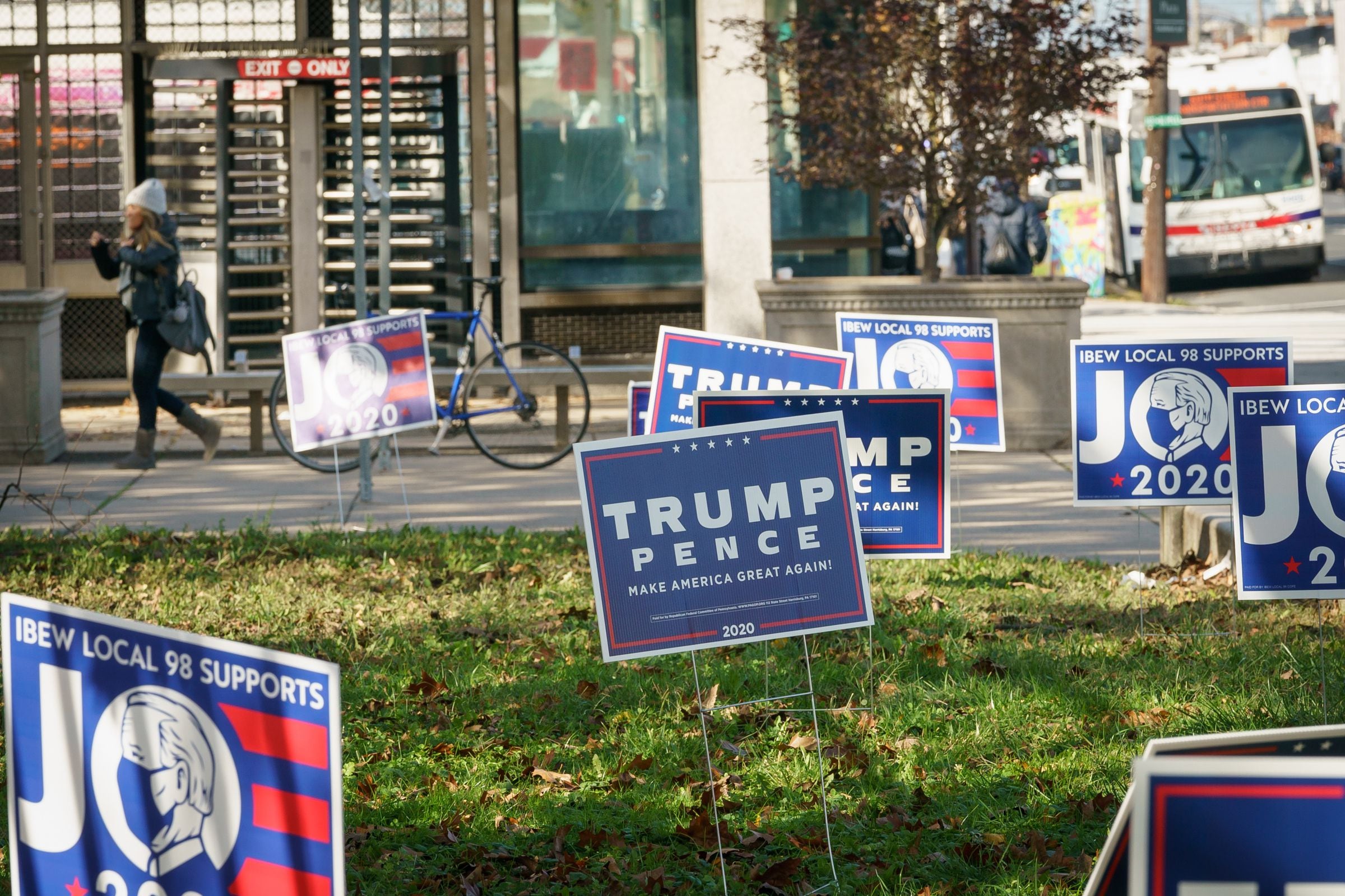 How to recycle your campaign lawn signs