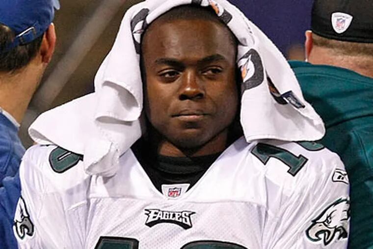 Jeremy Maclin's lost time probably has cost him a chance at DeSean Jackson's Eagles rookie wideout record of 62 catches, set last season (Ron Cortes/Staff file photo)