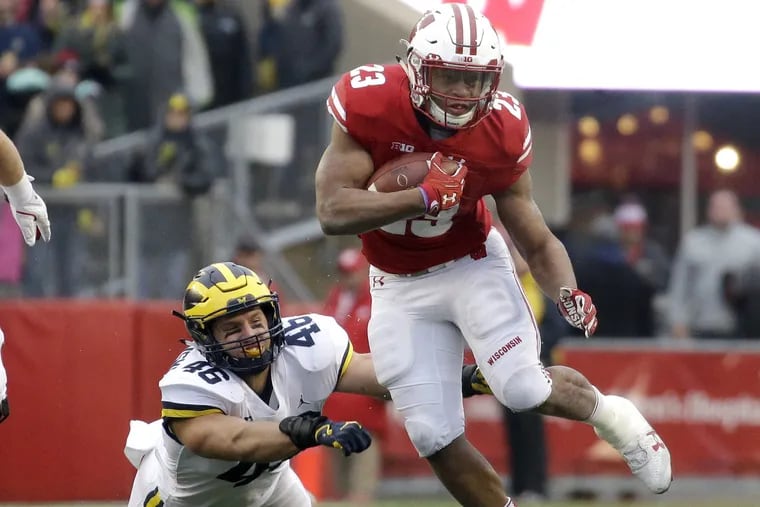 Wisconsin running back Jonathan Taylor, a former Inquirer athlete of the year while at Salem High, is among the preseason favorites for the Heisman Trophy.