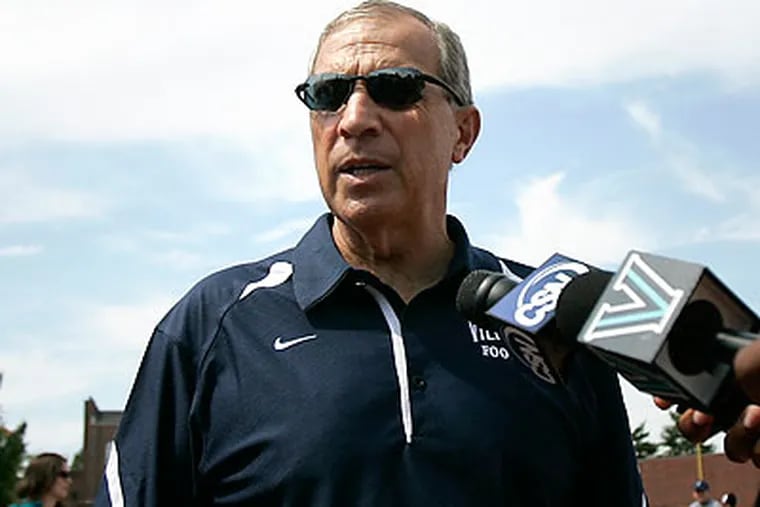 Villanova's football program is debating whether to move up to the FBS level and join the Big East. (David Swanson/Staff file photo)