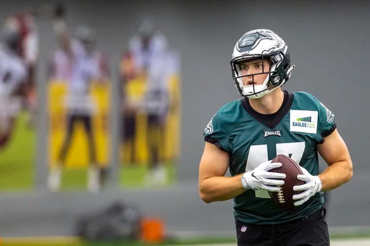Eagles rookie tight end Grant Calcaterra during a practice on Friday.