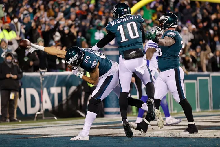 Philadelphia Eagles tight end Tyree Jackson (80) spikes the ball after making a first quarter touchdown Saturday, January 8, 2022 at Lincoln Financial Field in Philadelphia, Pa.