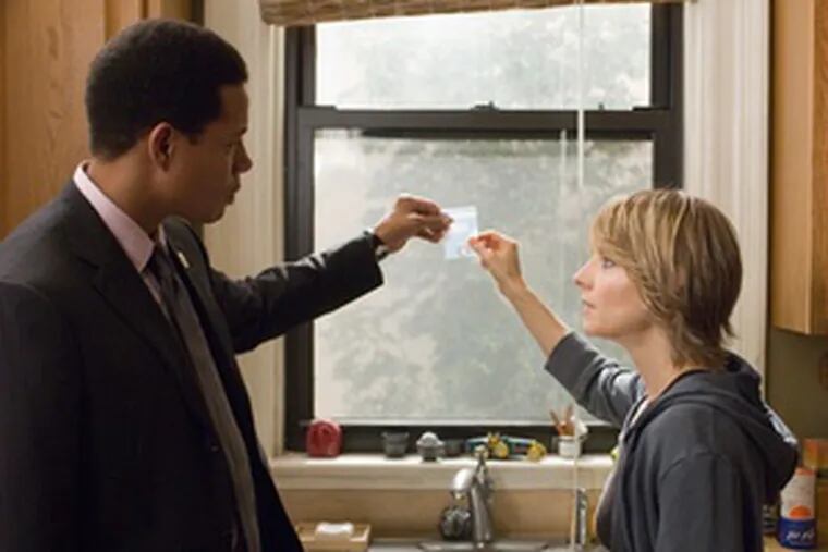 Terrence Howard, as a police detective, at first assumes the killing spree by an avenging Jodie Foster must be the work of a man. Watch Foster, whose fiance was killed in a mugging, turn from radio personality into gun-toting vigilante.