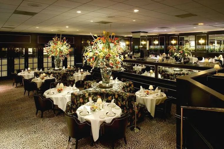 The dining room at the former Prime Rib steakhouse at the Warwick.