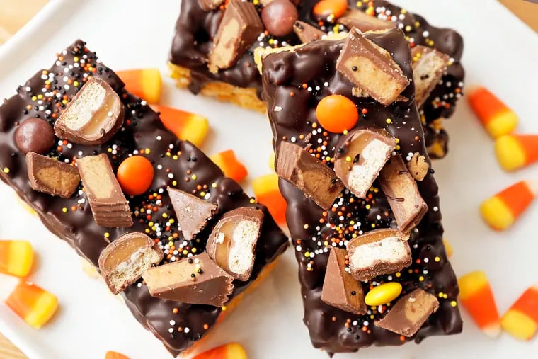 Cap'n Crunch bars at Cake Life. This recipe can use up leftover Halloween candy.