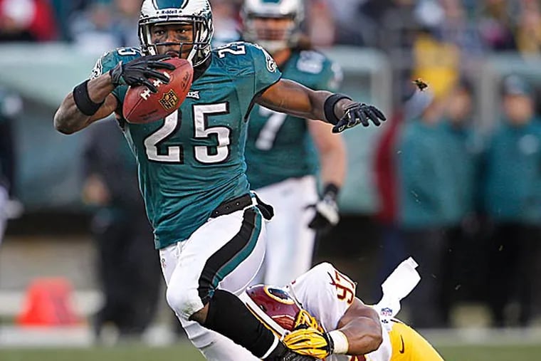 Eagles running back LeSean McCoy demonstrated his hunger in Sunday's 27-20 loss to the Washington Redskins at Lincoln Financial Field. (Ron Cortes/Staff Photographer)