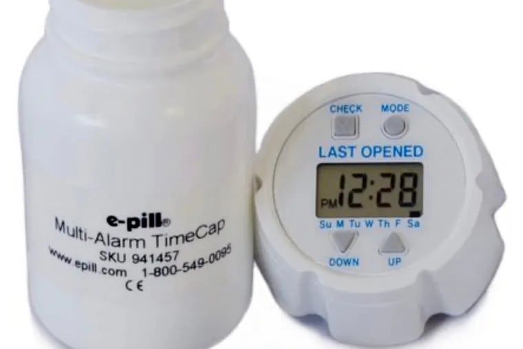 At the set times, the alarm will beep for 10 seconds and the display will flash until the cap is removed from the bottle, a helpful reminder.