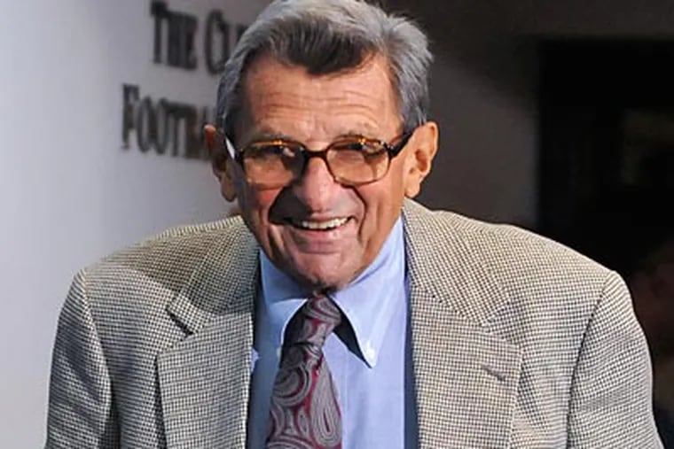 Joe Paterno looks to make changes to improve his struggling team. (AP Photo/Pat Little)