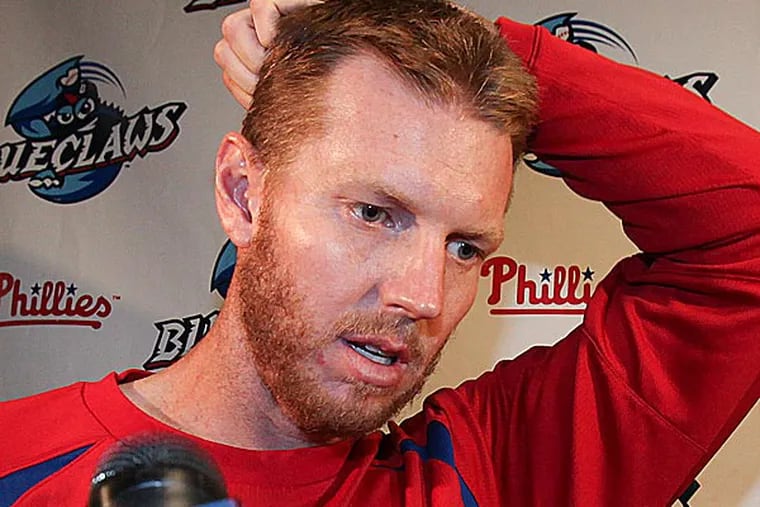Halladay meets with media to clear air about Manuel comments